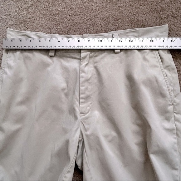 Polo Ralph Lauren Classic Fit Khaki Shorts - Picture 9 of 9